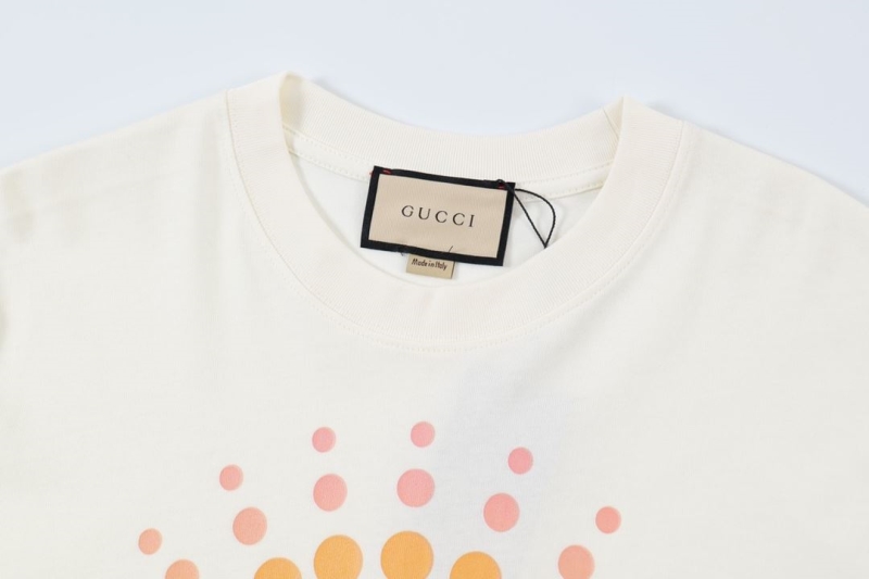 Gucci T-Shirts